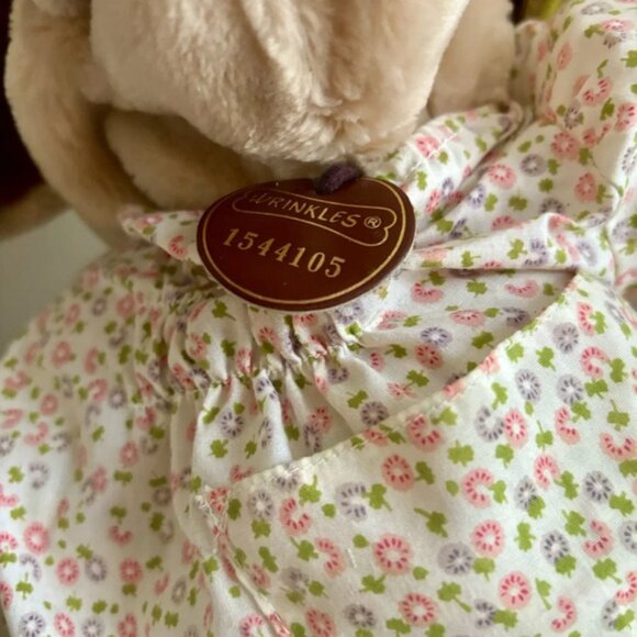 Ganz Vintage 1981 Wrinkles Tan Girl Dog Puppet 17 Plush Toy Original Outfit - Picture 6 of 9